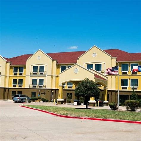 THE 10 BEST Corsicana Hotel Deals (Aug 2024) .